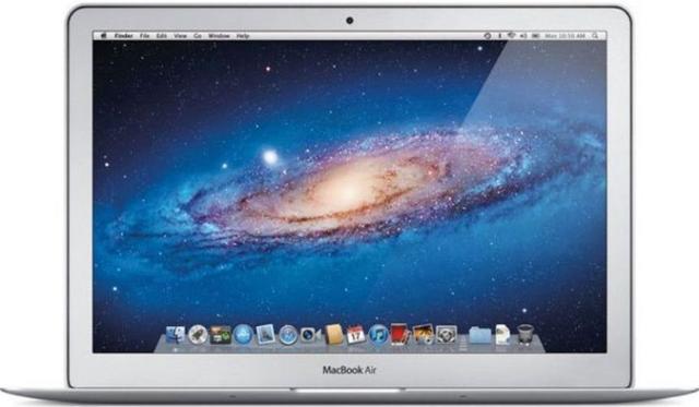 MacBook Air 2011 Intel Core i5 1.7GHz in Silver in Good condition