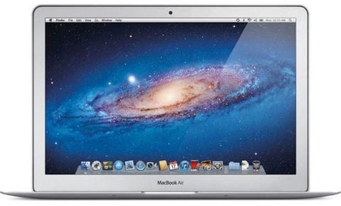 Apple MacBook Air 2011 - 11" - i5 1.6GHz - 128GB - Silver - 4GB RAM - Excellent